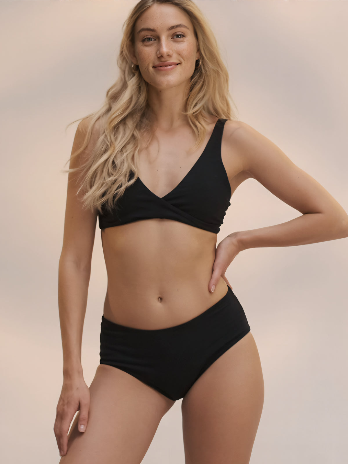 Hugger Brief | Comodidad sin costuras | 100% a prueba de fugas, día y noche | Negro | Bragas menstruales